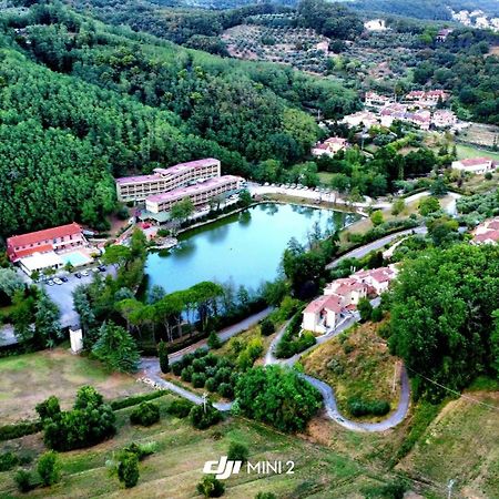 Hotel Lago Verde Serravalle Pistoiese Екстер'єр фото